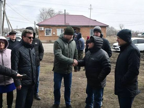 Омский врио губернатора запустил строительство молочного комплекса в Марьяновском районе