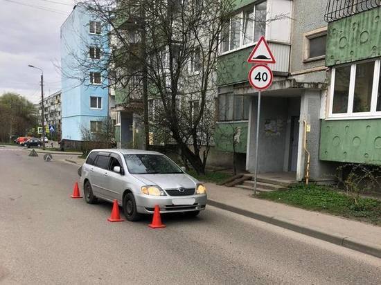В Московском районе Калининграда иномарка сбила 17-летнюю девушку