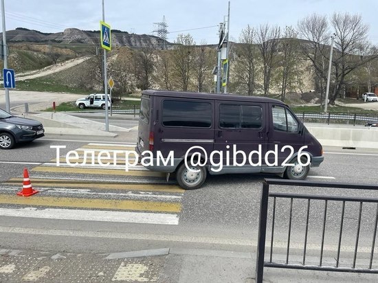 Житель Кисловодска на ГАЗели сбил пенсионерку на переходе, женщина умерла в больнице