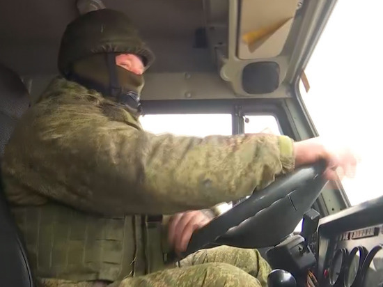 Водитель с позывным «Деловой»  ВС РФ вывел автоколонну из зоны обстрела ВСУ