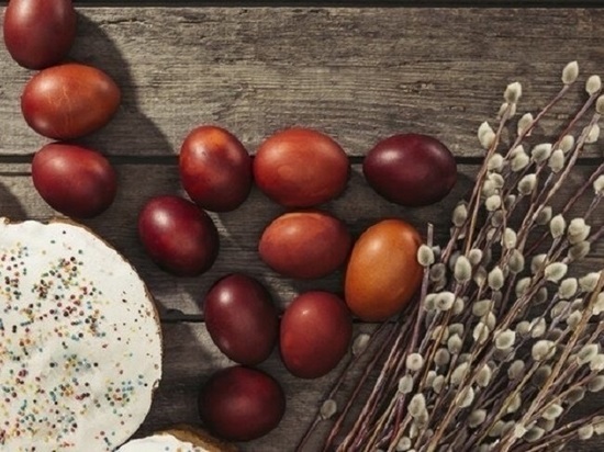 Врио губернатора Смоленской области поздравил смолян с Пасхой