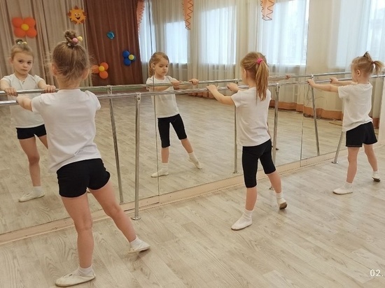 В Серпухове изучают историю классического танца