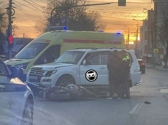 В Пензе на Пушкина мотоциклист попал в жесткую аварию
