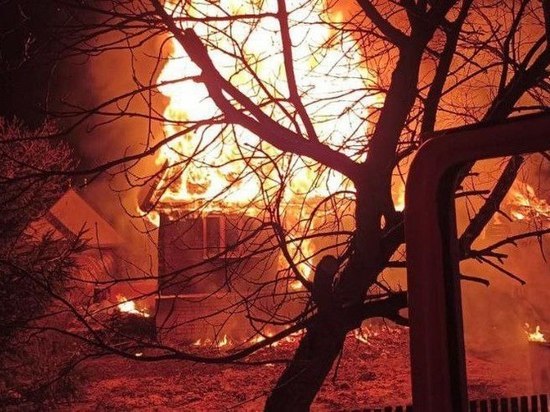 В сгоревшем доме в Пахотной Горке нашли погибшую женщину