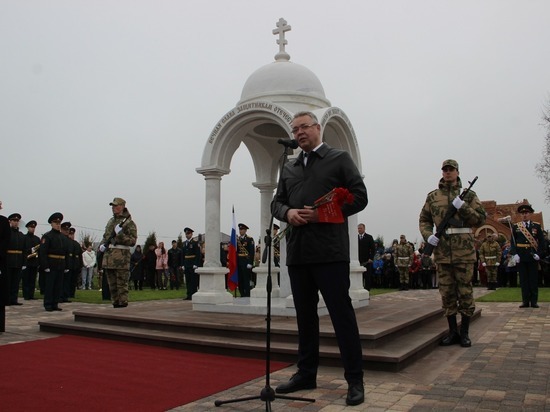 В Михайловске открыли мемориал Памяти павшим и пропавшим без вести в 1941 – 1945 годы