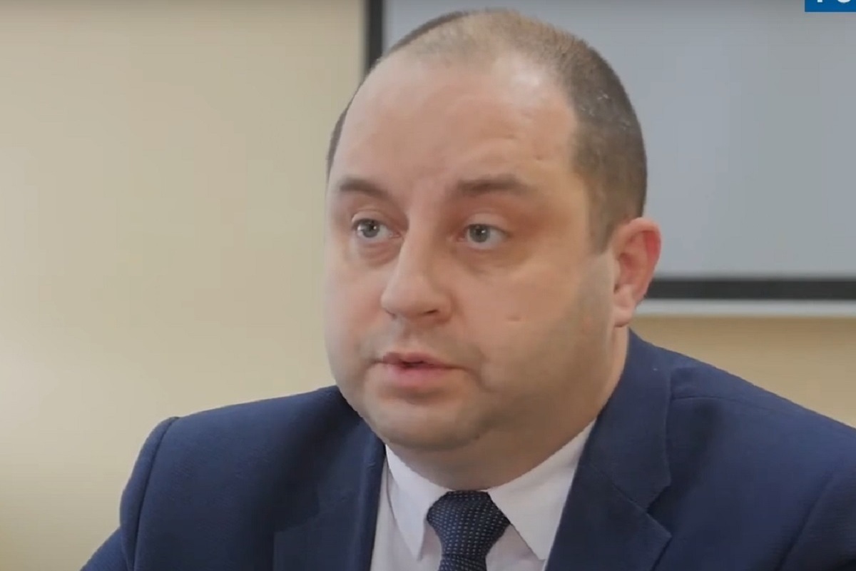 Представители Администрации Энгельсского района встретились с жителями дома № 23