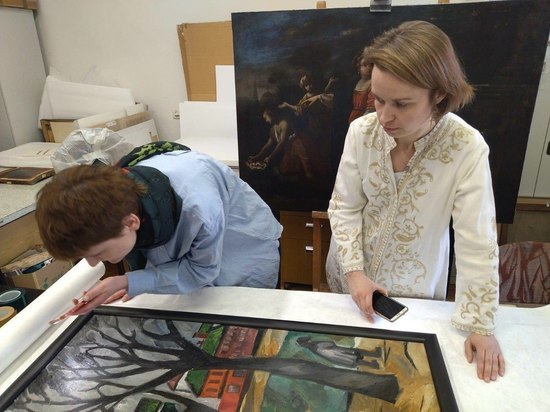 Известные полотна Серпуховского музея будут выставляться в Москве