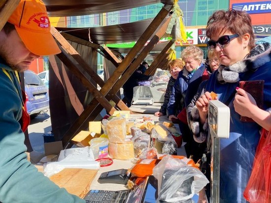 30 сельхозпроизводителей Ивановской области представили свою продукцию на пасхальной ярмарке