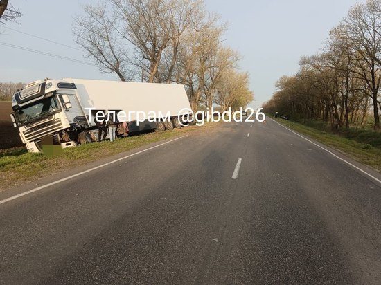 Два человека погибли и один тяжело ранен в ДТП на Ставрополье