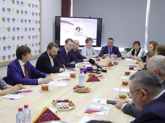 Студенты Рязанского колледжа электроники встретились с главой Минпросвещения