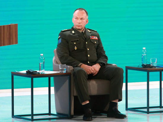 Командующий сухопутным войсками ВСУ Сырский считает Артемовское направление эпицентром боевых действий