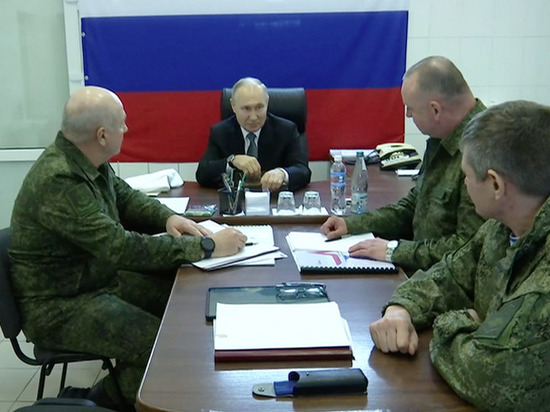 Визит Путина на Донбасс показал, чего он ждет от военных