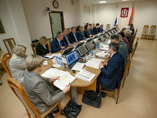На решение важных вопросов в бюджет Красноярского края добавили 1 млрд рублей