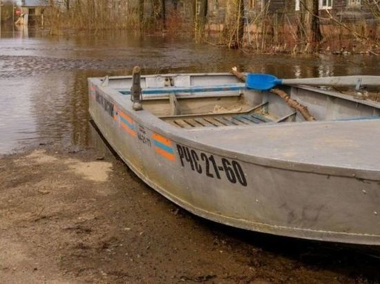 Река Вятка вместе с другими реками области очистилась ото льда
