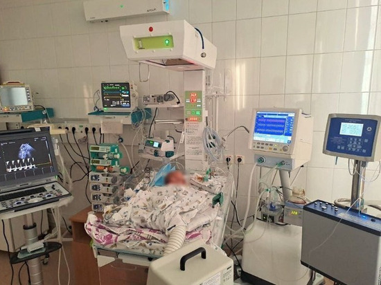 Жизнь новорожденного с редкой патологией спасли врачи ижевской РДКБ