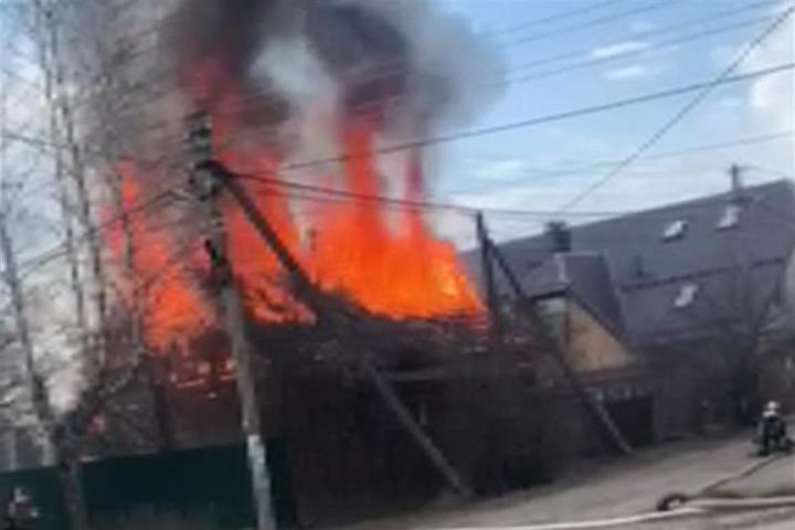 Костромские ЧП: два школьника играючи спалили чужой дом