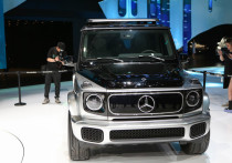 Газета Handelsblatt сообщила, что компания Mercedes-Benz обеспечила себе возможность обратного выкупа российских активов на случай снятии санкций с РФ