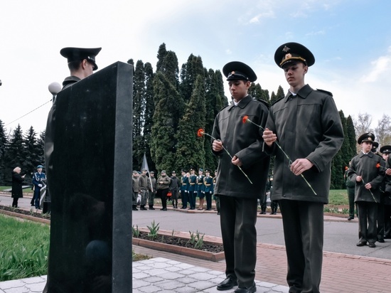 В Курске прошёл митинг в память о геноциде советского народа в годы ВОВ