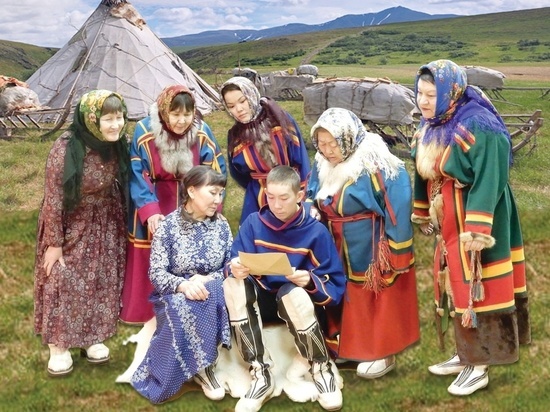 Внуками и детьми участников тех событий являются сами актеры