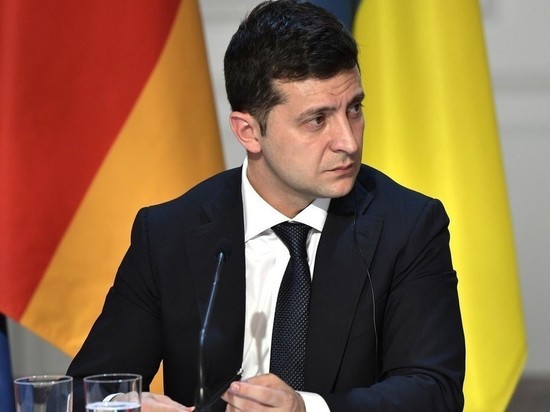 Зеленский попросит помощи у мексиканцев