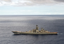 Тяжёлый атомный ракетный крейсер (ТАРК) «Петр Великий» может быть выведен из боевого состава Военно-морского флота (ВМФ) России, заявил источник в военно-морской сфере