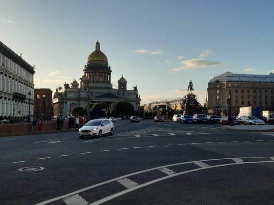 Петербург вошел в топ-100 самых богатых городов мира
