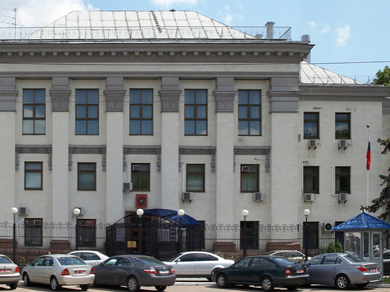 Кличко: Киевсовет собирается расторгнуть договор аренды земли с российским посольством