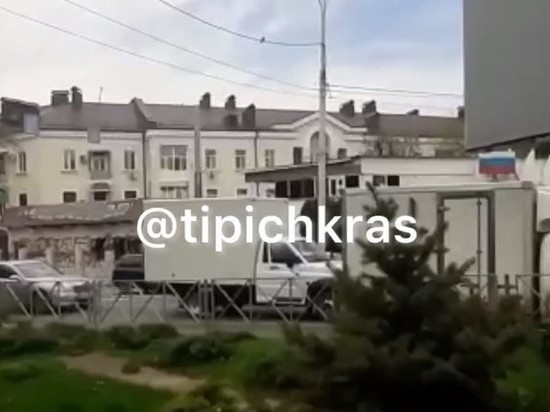 В МЦУ Краснодара прокомментировали удручающее состояние территории за цветочными часами