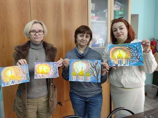 В Астрахани создавали весеннюю открытку