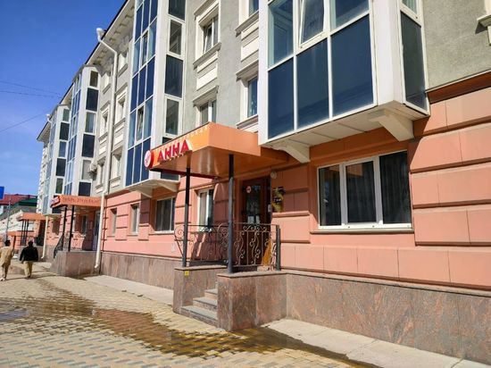 Более 300 вывесок заменят в Южно-Сахалинске по правилам дизайн-кода
