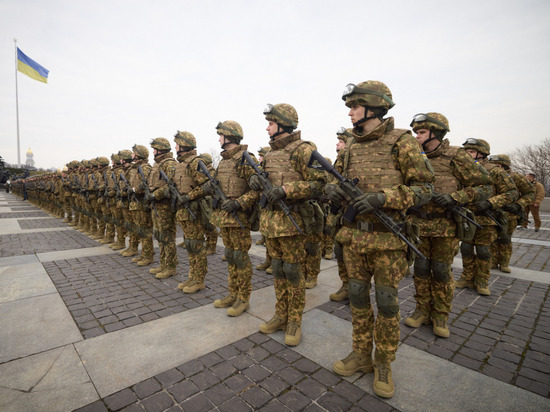 Ветеран разведки Клупов: Украина вынуждена начать наступление к осени