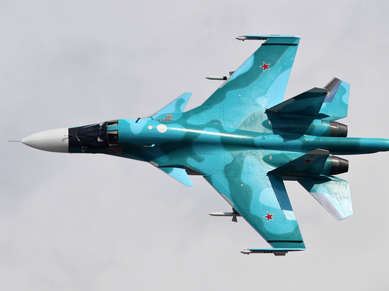 Авиаконструктор Лукашевич назвал причины схода боеприпаса Су-34 над Белгородом