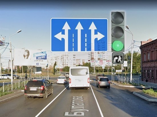 В Омске изменили схему движения в районе метромоста