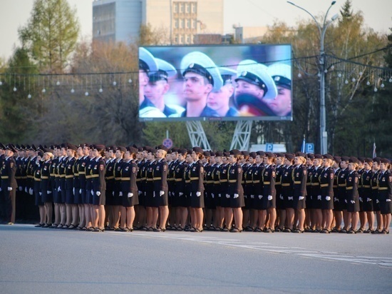 В Новосибирске перекроют дороги 5 и 7 мая из-за репетиции Парада Победы