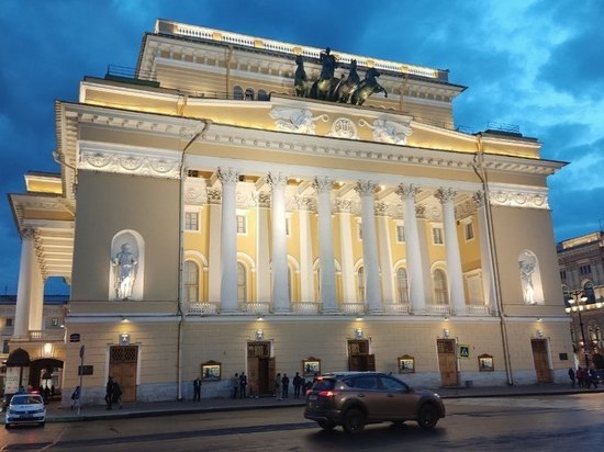 В Александринском театре вместо драмы «Сирано де Бержерак» 23 апреля представят постановку «Ворон»