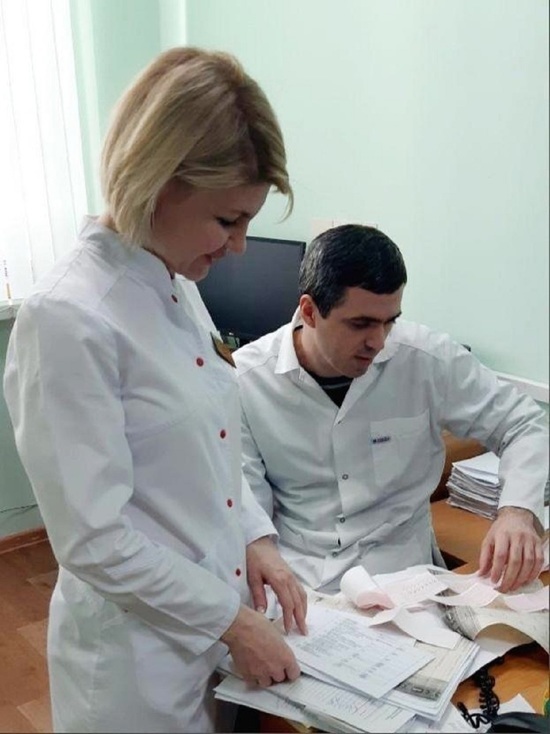 Пациентов орловской больницы навестил хирург из Москвы