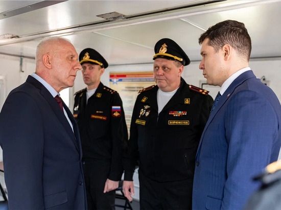 Алиханов и Гуцан посетили мобильный пункт сбора на военную службу