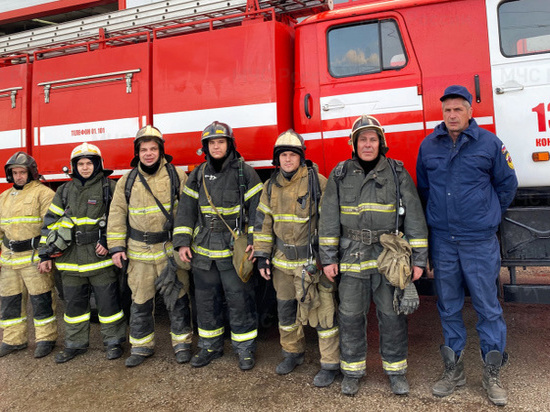 Ночью в Пермском районе спасли на пожаре четырех человек