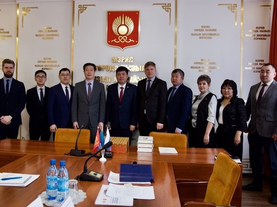 Город Кызыл посетили представители генконсульства КНР в Иркутске
