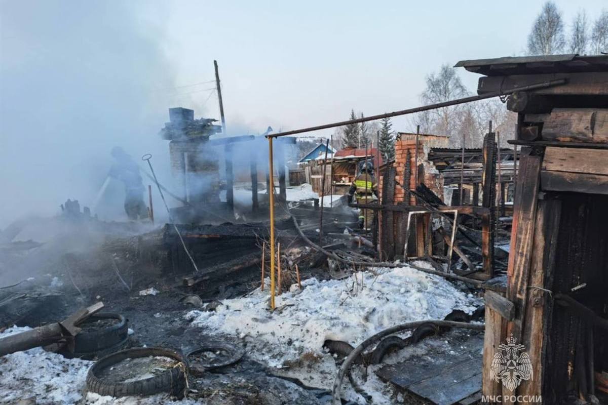 На пожаре в Усть-Илимске погибли четыре человека - МК Иркутск