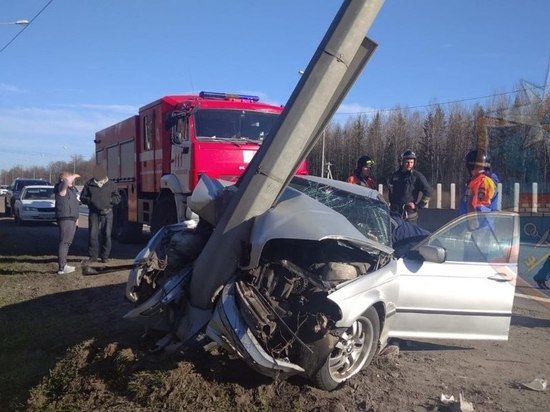Водитель иномарки попал в больницу после аварии на трассе «Россия» под Тосно