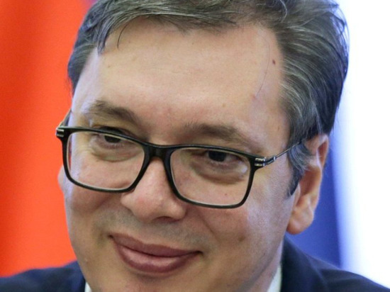 Президент Сербии Вучич обвинил Запад в оккупации сербского народа