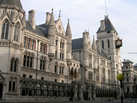 Суд Лондона выдал ордер на арест экс-супруги Аркадия Ротенберга