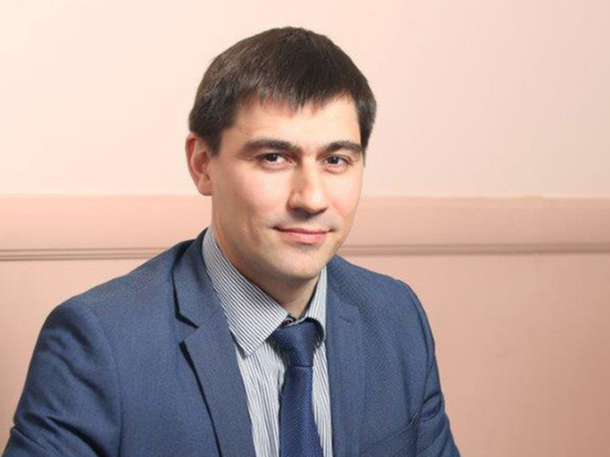 Ректор ОмГУ Замятин зарабатывал по 258 тысяч рублей в месяц в прошлом году