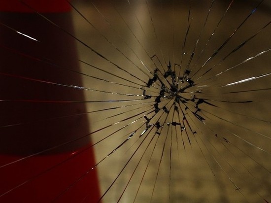 В Смоленской области грузовик Hyundai столкнулся с легковушкой Volkswagen