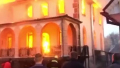 На Украине сожгли храм канонической УПЦ: видео