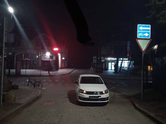 Водитель иномарки сбил пожилого велосипедиста в Светлогорске