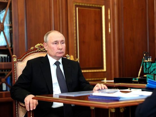 Песков: Путин поддерживает законопроекты рабочей группы по СВО