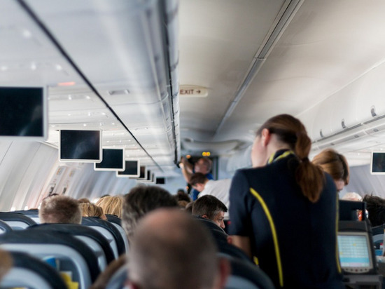 Стюардесса сообщила, какие пассажиры раздражают экипаж больше всего
