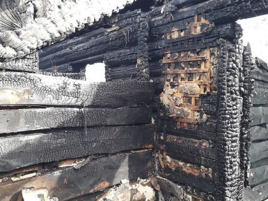 В Ряжском районе Рязанской области произошёл пожар в четырёхквартирном доме